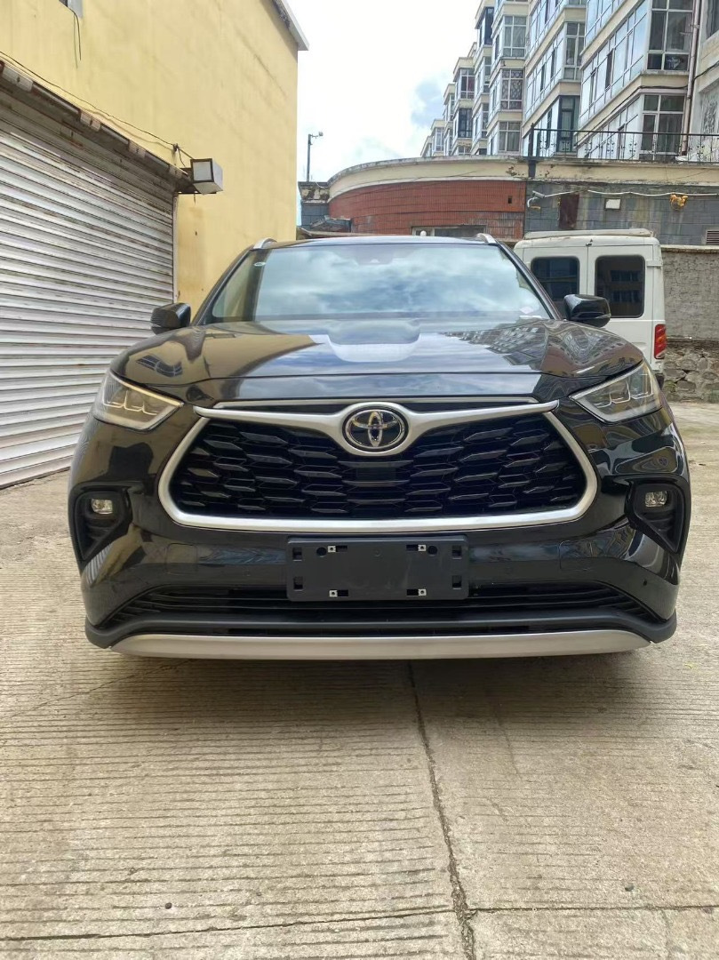 Купил в Китае почти новый Toyota Highlander. фото 8 из 13