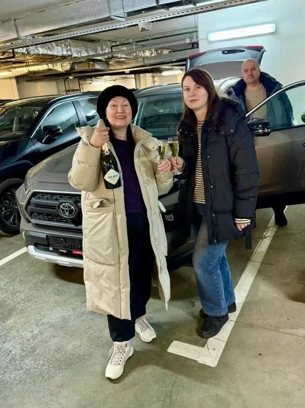 RAV4 в цвете Пепел 2025, Акция 31 января. фото 4 из 6