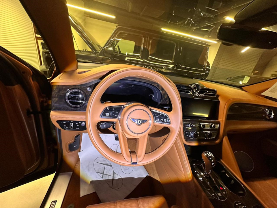 Проверка и диагностика Bentley Bentayga в Москве. Дорогое, но не идеальное! фото 9 из 15