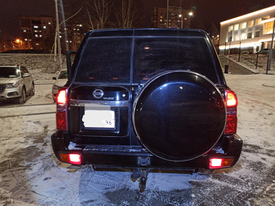 Что такое Nissan Patrol 2007-2009 за 2-2.5 млн рублей. Технические осмотры автомобилей. фото 18 из 19