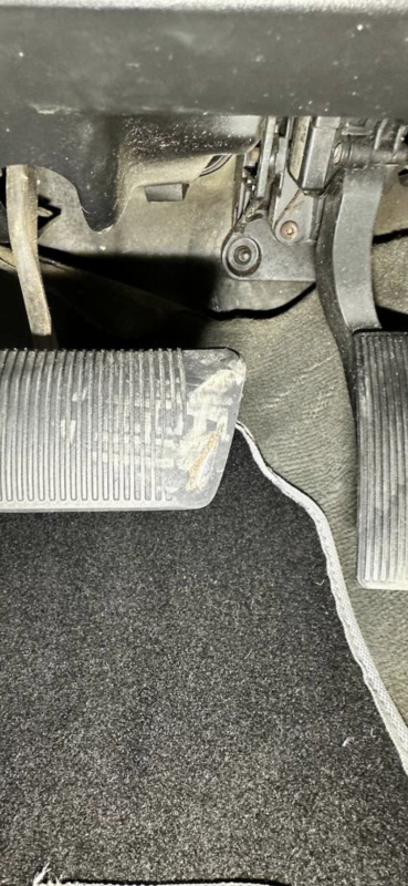 Осмотр Jeep Grand Cherokee с мотором 5.7 Hemi. Монстр на V8. фото 3 из 12