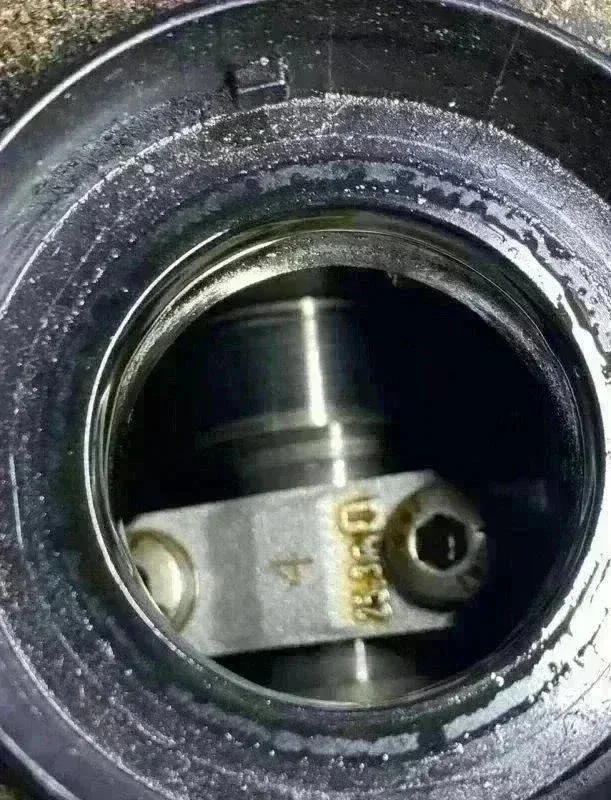 В России почти не осталось живых BMW X5. фото 8 из 15