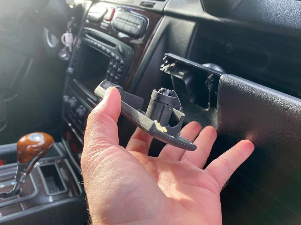 Старый Gelendwagen может сожрать не только твой кошелек! Что такое G-class 2002 года. фото 1 из 12