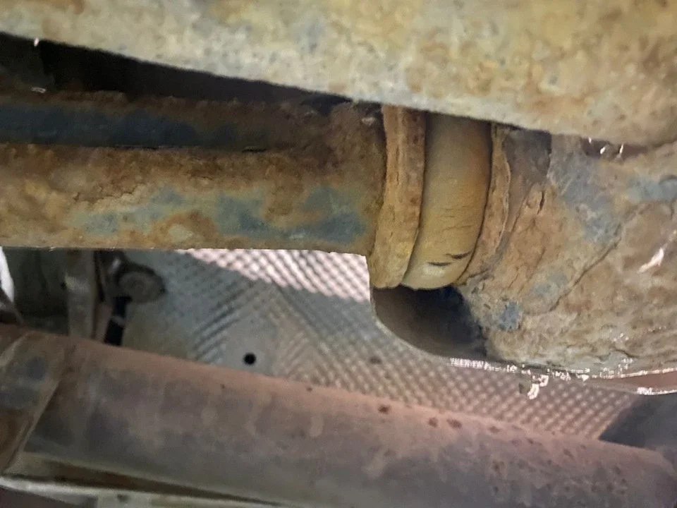 Старый Gelendwagen может сожрать не только твой кошелек! Что такое G-class 2002 года. фото 6 из 12