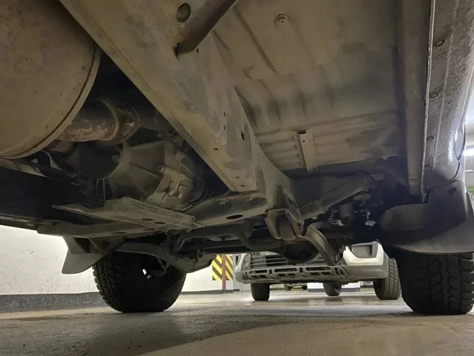 Бронированные Крузаки, Toyota Prado на механике и Запрещенный УАЗ Патриот! фото 15 из 25