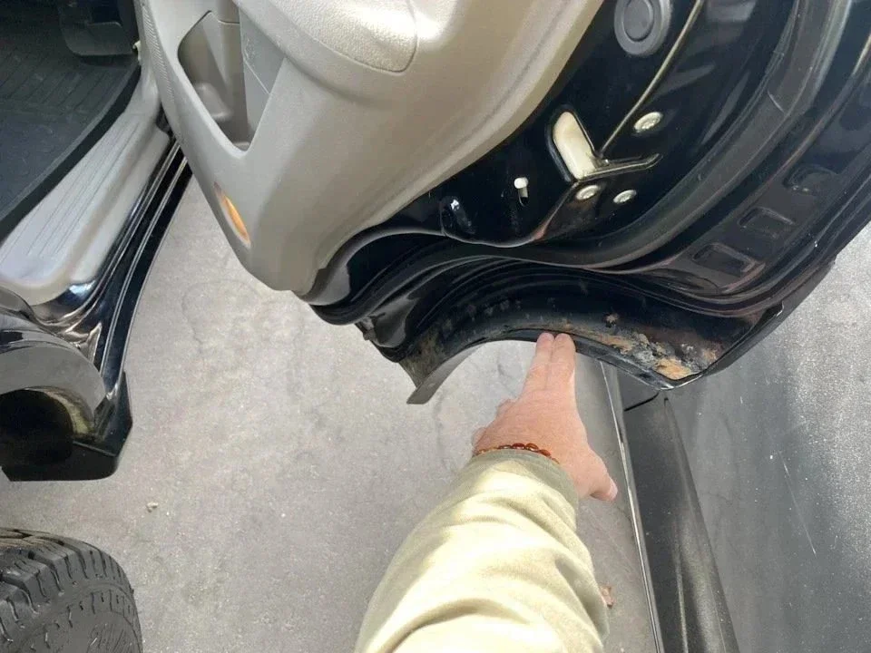 Бронированные Крузаки, Toyota Prado на механике и Запрещенный УАЗ Патриот! фото 20 из 25