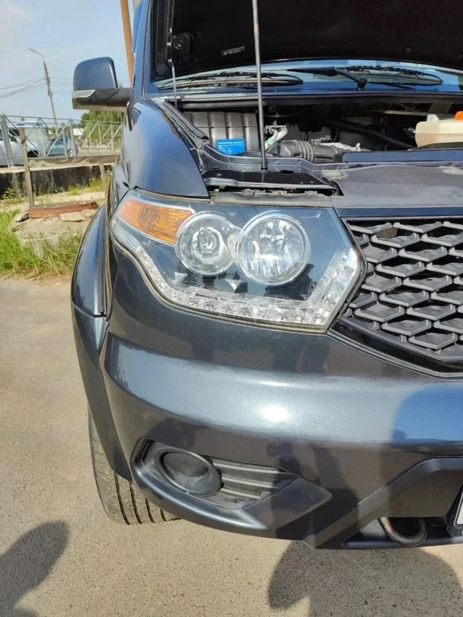 Бронированные Крузаки, Toyota Prado на механике и Запрещенный УАЗ Патриот! фото 24 из 25