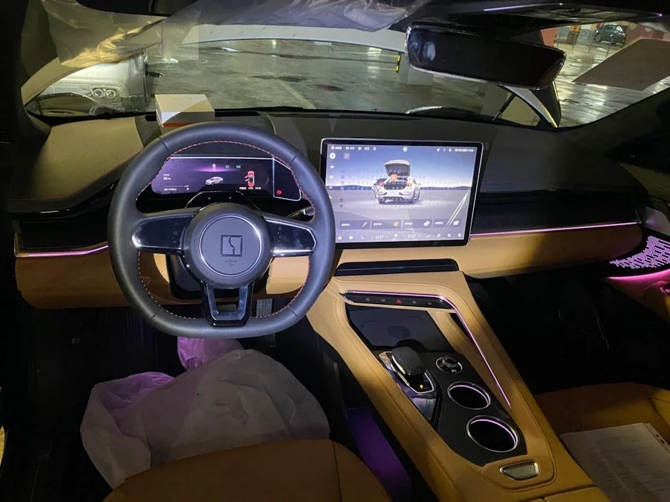 Как я осматривал китайские электрички Zeekr 001. фото 1 из 7