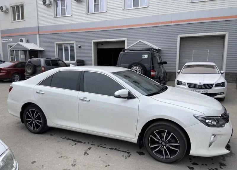 Япония против Немцев. Или как я искал Audi A6 и Toyota Camry. фото 1 из 11