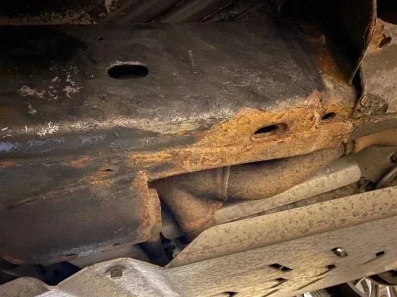 Осмотр Cadillac Escalade за 5 млн у дилера. Запрет или рискнуть! фото 2 из 4