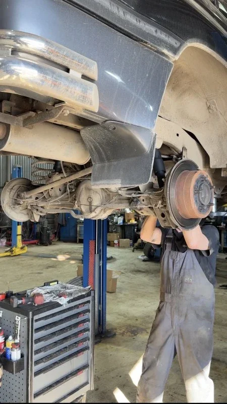 Toyota Land Cruiser 100-Откуда берутся легенды… фото 2 из 3