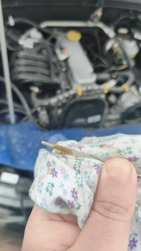 Эксперимент на Niva Travel: Жрет ли новый мотор 1.8 масло после обкатки? фото 1 из 1