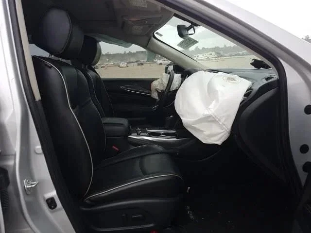 Тяжелая судьба бескарданной мексиканки. фото 2 из 9