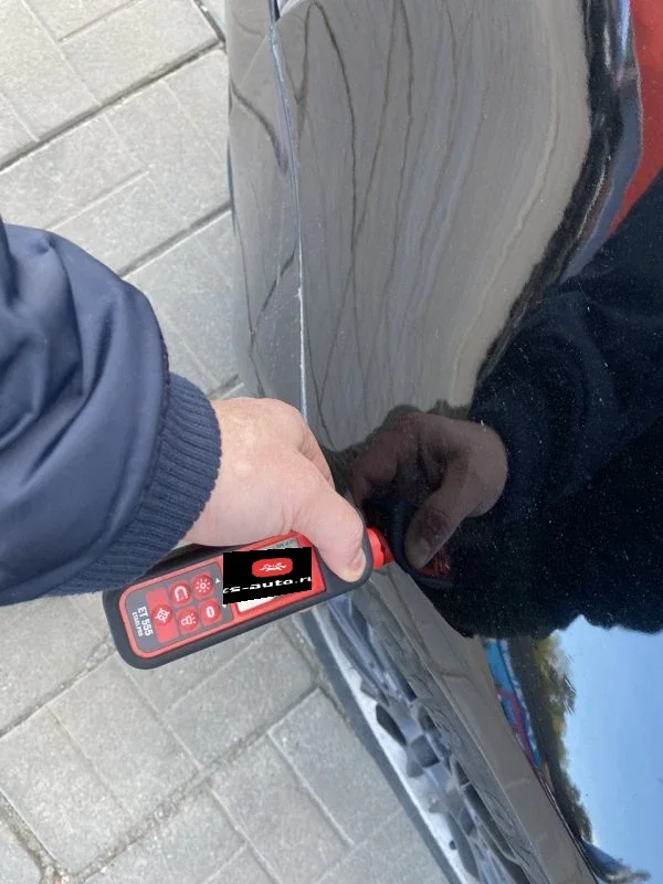 Cadillac CTS из папье-маше за 1 миллион рублей. фото 7 из 7