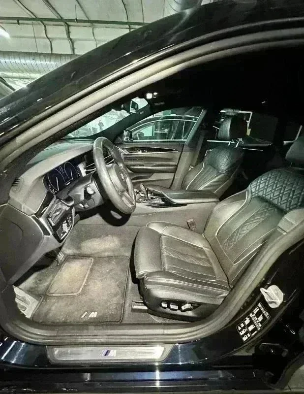 Что вам может продать официальный дилер! фото 3 из 8