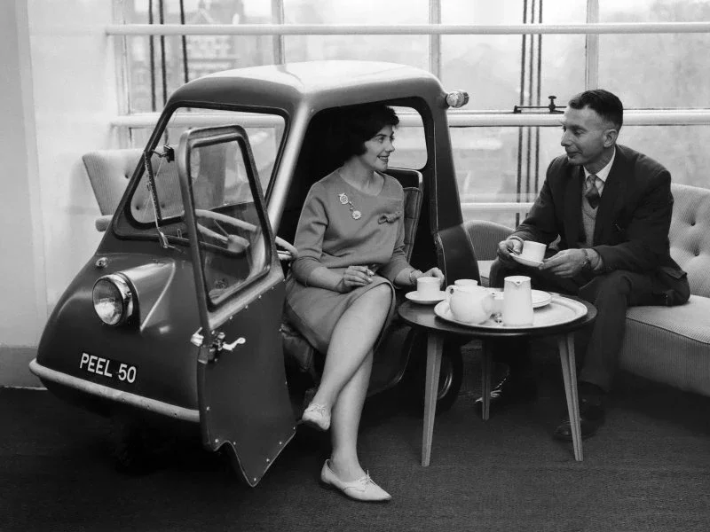 Peel p50 самый маленький авто фото 4 из 8