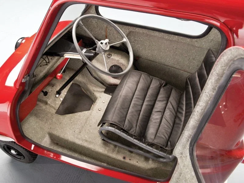 Peel p50 самый маленький авто фото 6 из 8