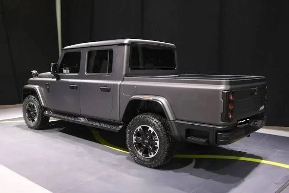 В России презентован новый автомобильный бренд-212. фото 3 из 5