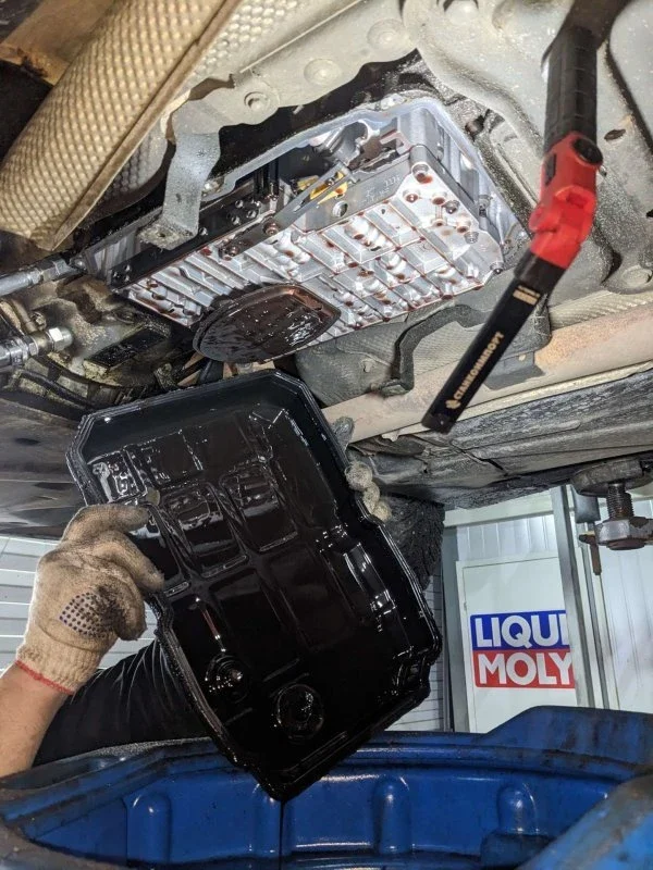 4 жидкости, на которых нельзя экономить, и главные мифы об их замене фото 3 из 3