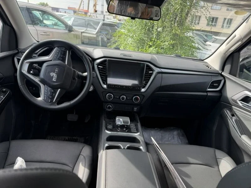 Рестайлинговый Isuzu D-Max III фото 2 из 2