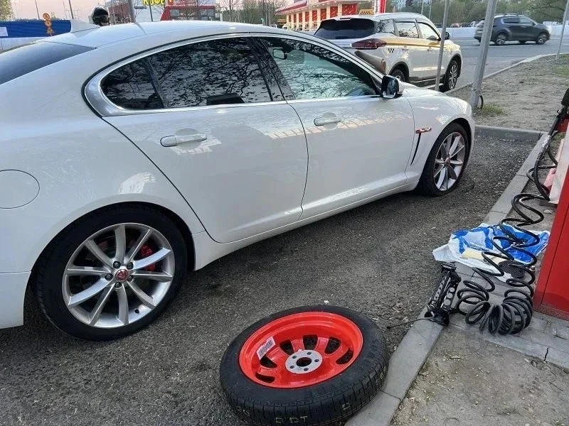 Котофей Иваныч прокололся, или удивительные приключения Jaguar XF250 фото 5 из 7