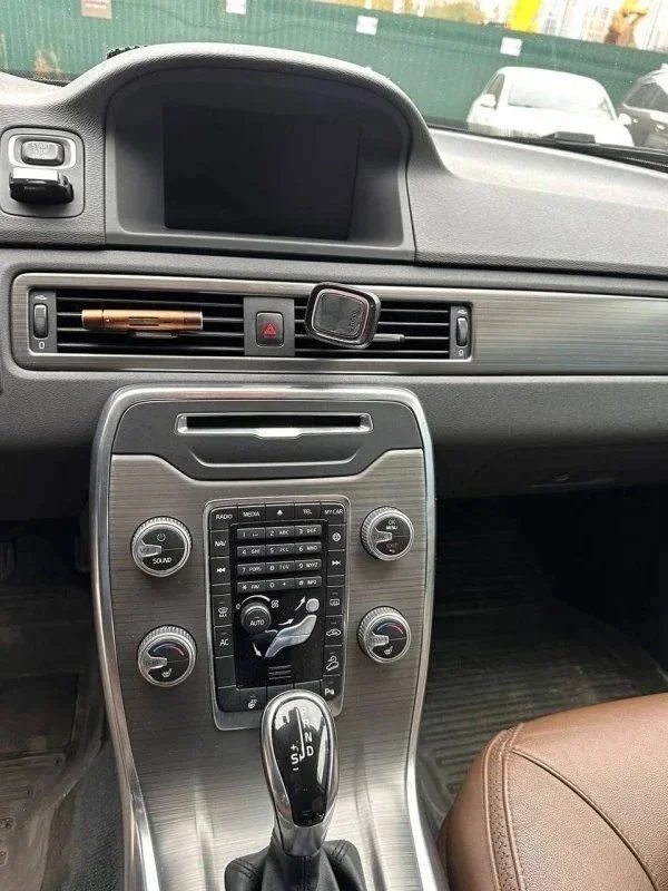 Поиск и подбор Volvo XC70. Нашли, проверили, купили! фото 5 из 8