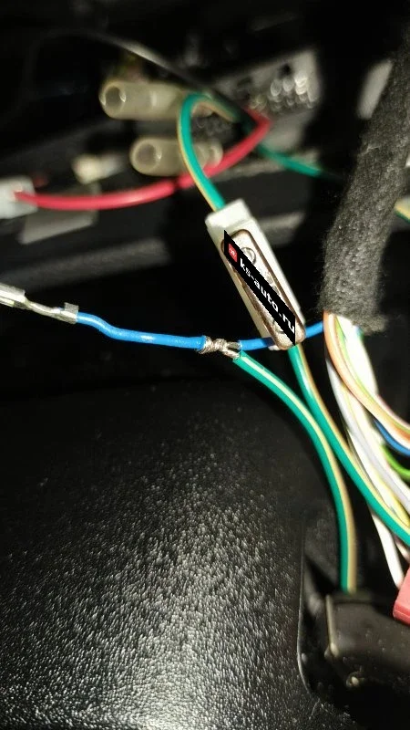 Та самая нива из розыгрыша ч.2 Установка StarLine A93 Eco v2 на Ниву: Личный опыт, пайка по-дедовски и битва с LED-поворотниками фото 1 из 9