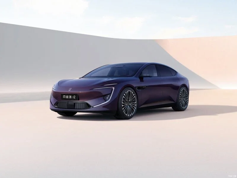 Китайская революция: почему Deepal и Avatr меняют правила игры на российском рынке и причем тут утильсбор? фото 2 из 14