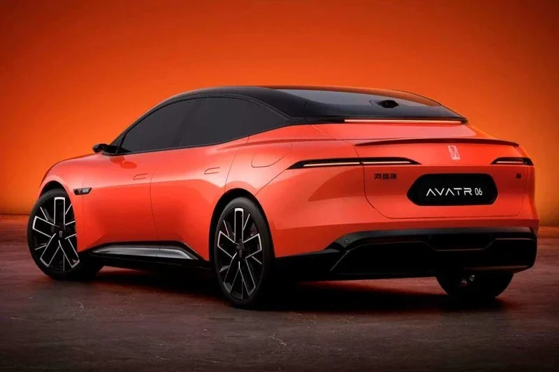 Китайская революция: почему Deepal и Avatr меняют правила игры на российском рынке и причем тут утильсбор? фото 7 из 14