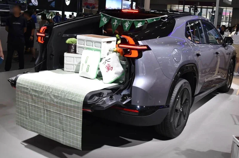 Китайская революция: почему Deepal и Avatr меняют правила игры на российском рынке и причем тут утильсбор? фото 14 из 14