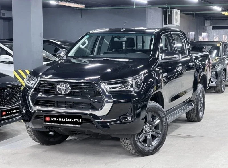 Toyota Hilux с мотором V6 фото 1 из 3