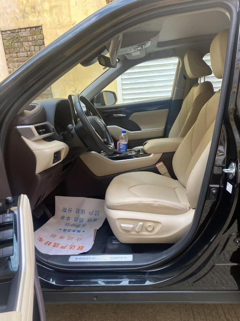 Купил в Китае почти новый Toyota Highlander. фото 9 из 13