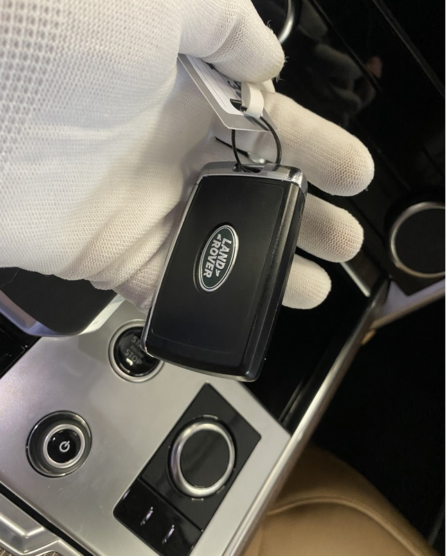 Проверка и диагностика Bentley Bentayga в Москве. Дорогое, но не идеальное! фото 2 из 15