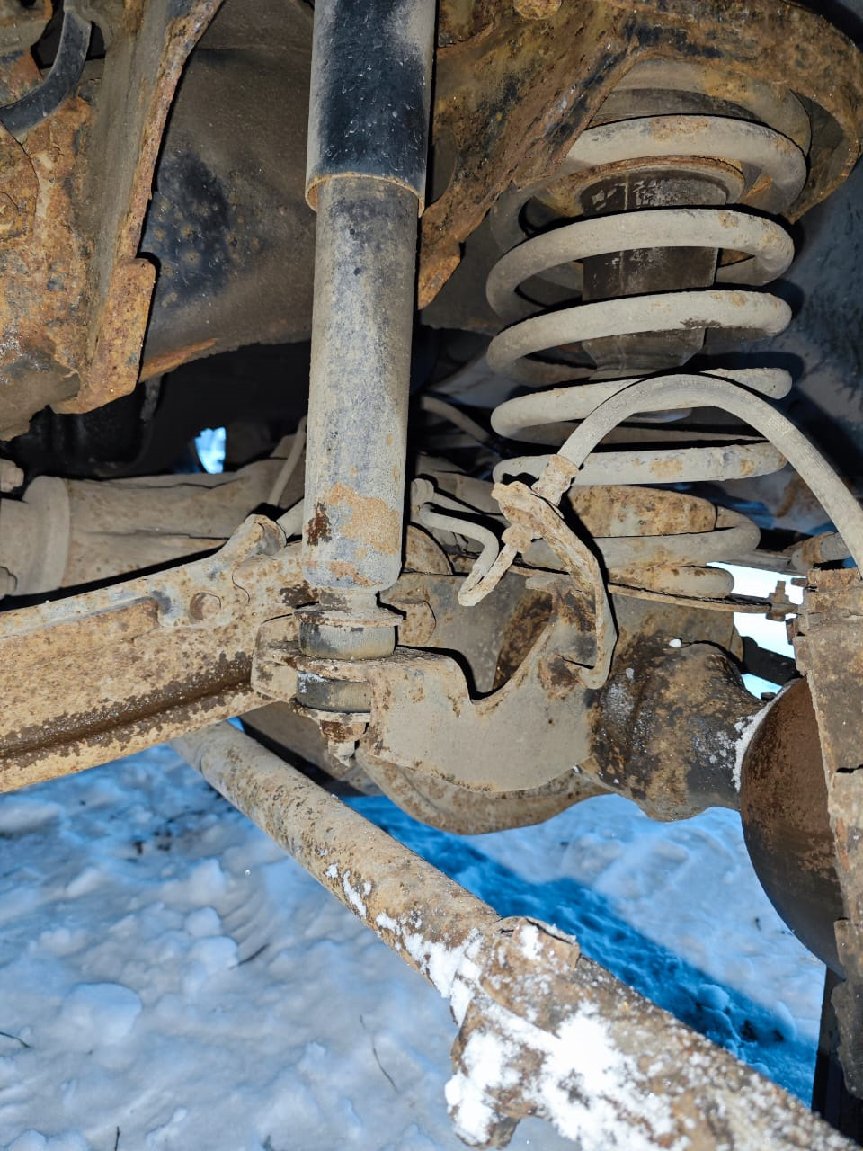 Что такое Nissan Patrol 2007-2009 за 2-2.5 млн рублей. Технические осмотры автомобилей. фото 13 из 19