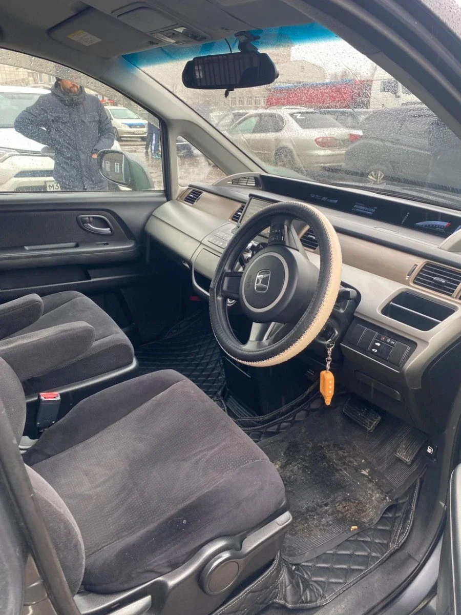 Поиск, подбор и покупка Honda Stepwgn. Из Барнаула в Астрахань. фото 14 из 15