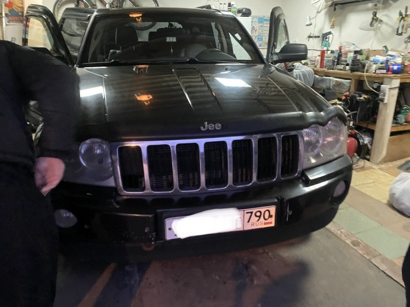 Осмотр Jeep Grand Cherokee с мотором 5.7 Hemi. Монстр на V8. фото 1 из 12