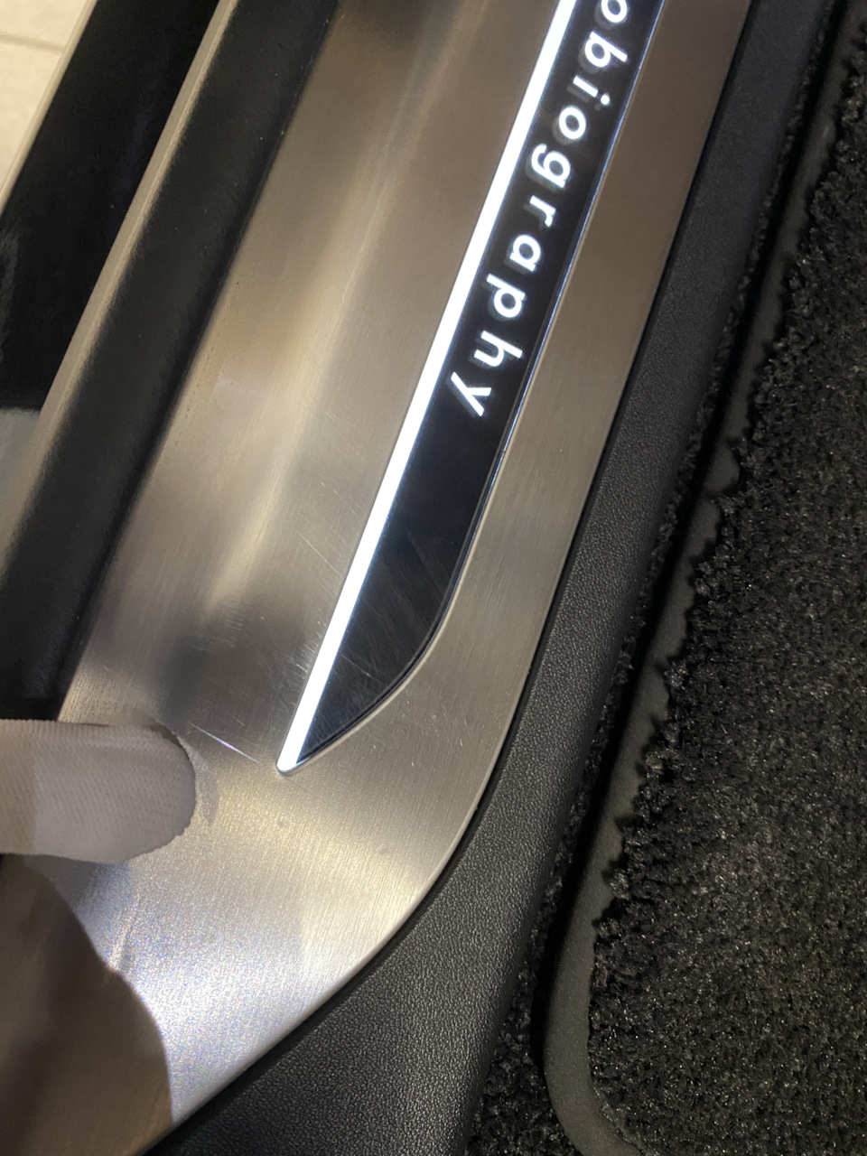 Клиентоориентированость дилера за 25 милллионов рублей или как я Land Rover Range Rover P530 осматривал. фото 7 из 9