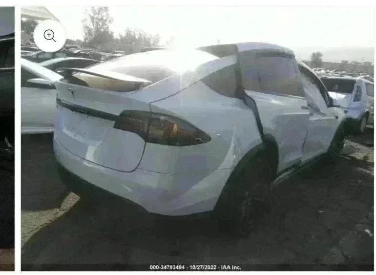 Tesla X 2021 года. Соломенная шляпа из Америки. фото 5 из 10