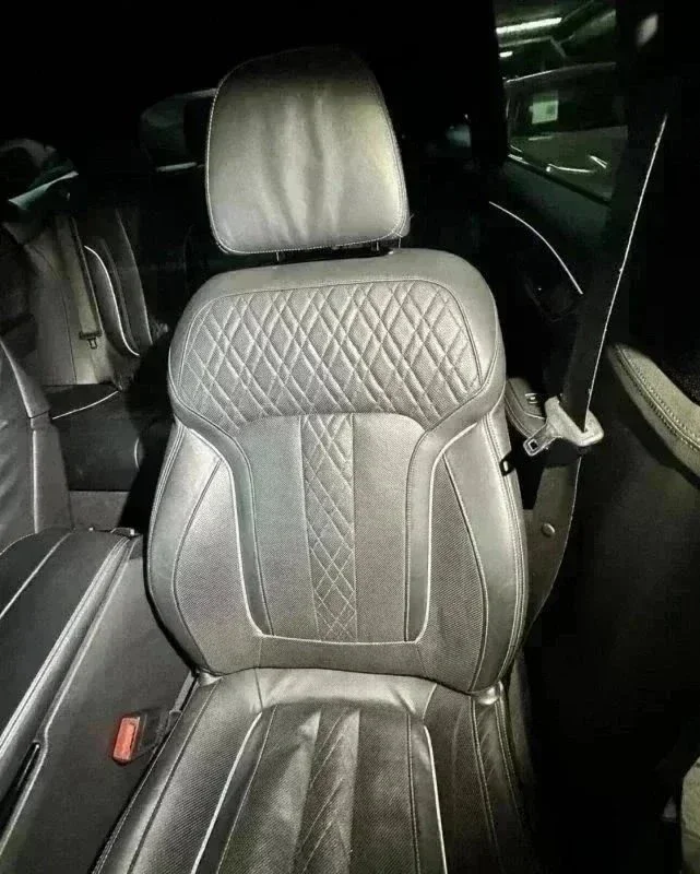 Что вам может продать официальный дилер! фото 7 из 8