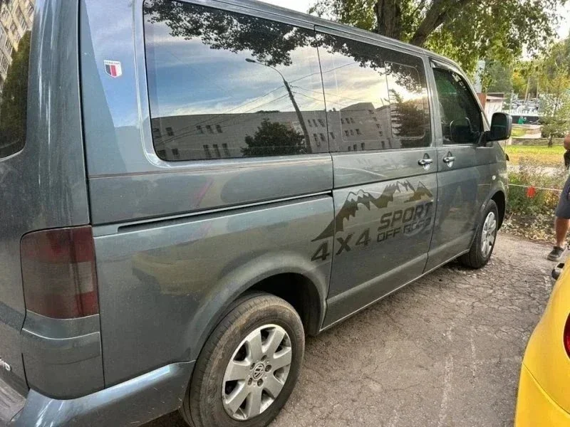 Проверки Volkswagen Multivan для автомобильного журналиста Паши Федорова. фото 3 из 12