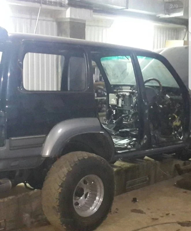 История жизни Lexus LX450. Часть 5. Вот и донор пошёл в разбор!!! фото 4 из 15