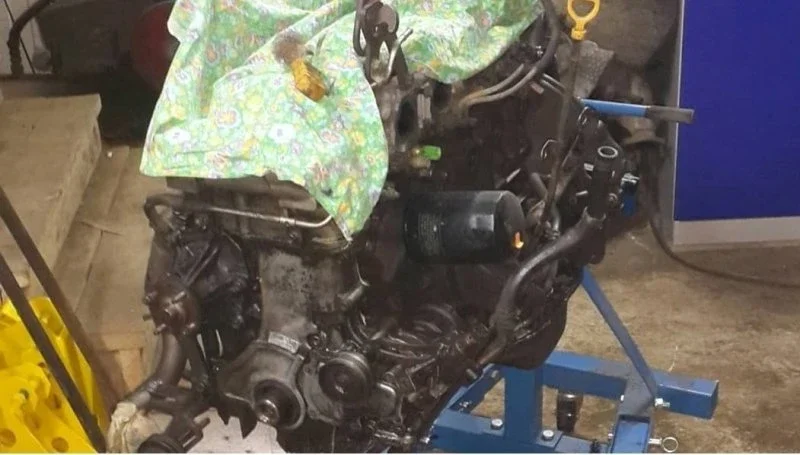 История жизни Lexus LX450. Часть 8 разбираем двигатель. фото 3 из 13