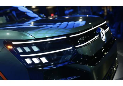 «Дорого-богато, но за ваши деньги»: почему Volkswagen Atlas 2027 задирает ценник и за что тут вообще платить?