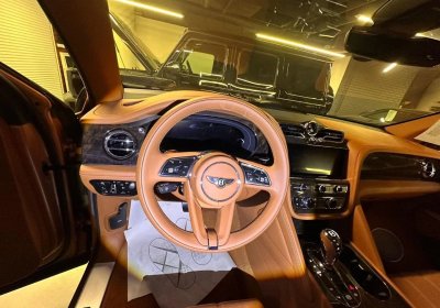 Проверка и диагностика Bentley Bentayga в Москве. Дорогое, но не идеальное!