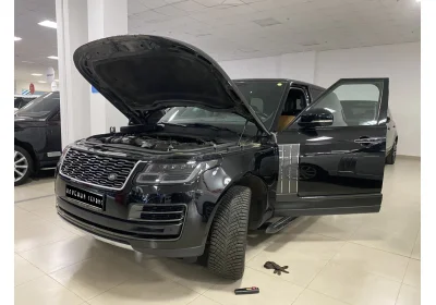 Осмотр премиального хлама у "официального" дилера.