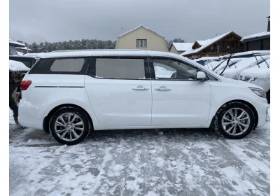 Не все Корейцы одинаково "полезны".