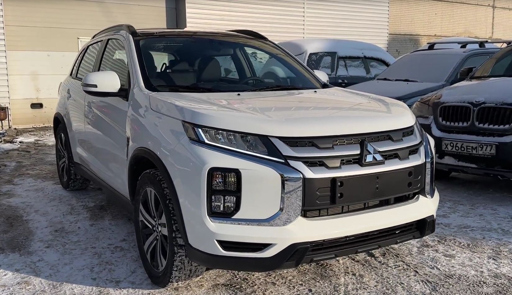 Mitsubishi ASX 4WD: честный «антиладовский» кроссовер для холодной России