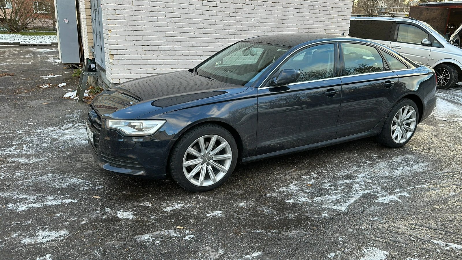 Audi A6, 2012г., полный привод, робот