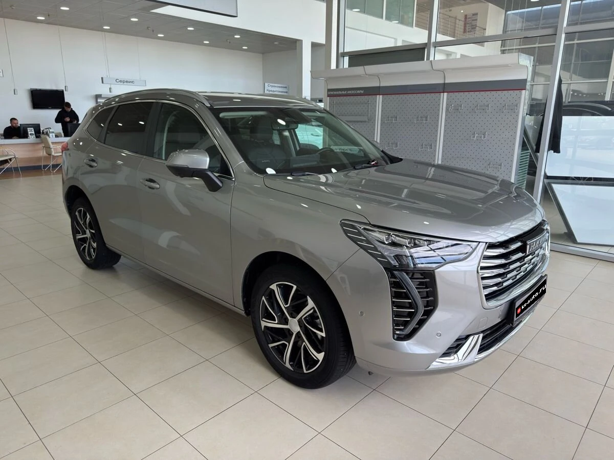 Haval Jolion, 2023г, передний привод, робот