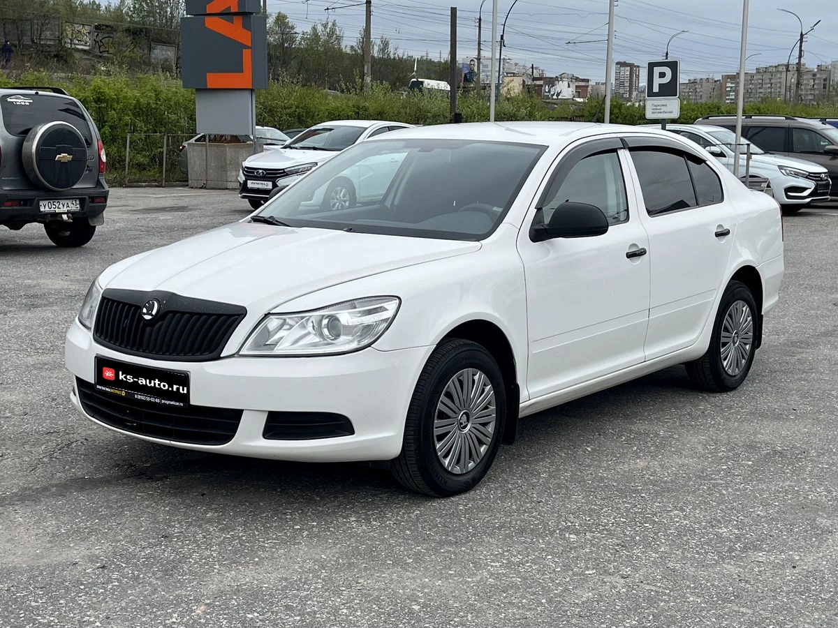 Skoda Octavia, 2011г, передний привод, механика